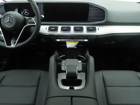 New 2026 Mercedes-Benz GLE 450 4MATIC image 11
