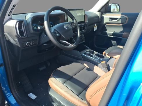 New 2025 Ford Bronco Sport Outer Banks w/ Outer Banks Tech Package+ AWD/4WD image 4