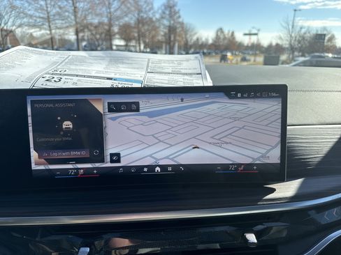 New 2026 BMW X7 xDrive40i w/ Premium Package image 13