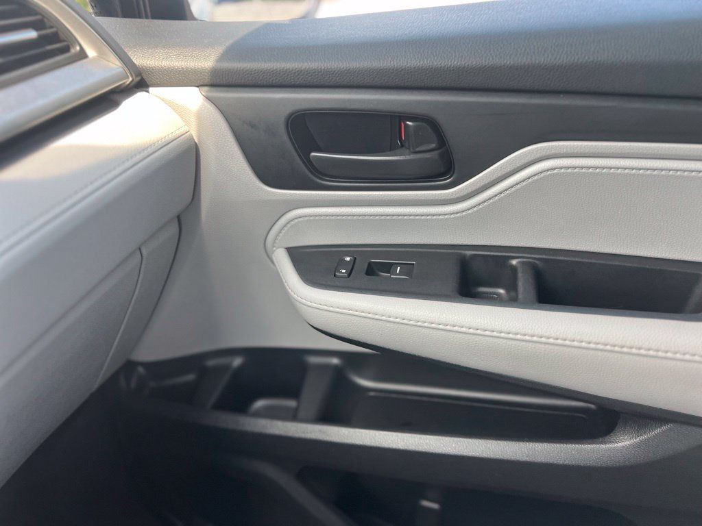Certified 2019 Honda Odyssey EX-L image 16