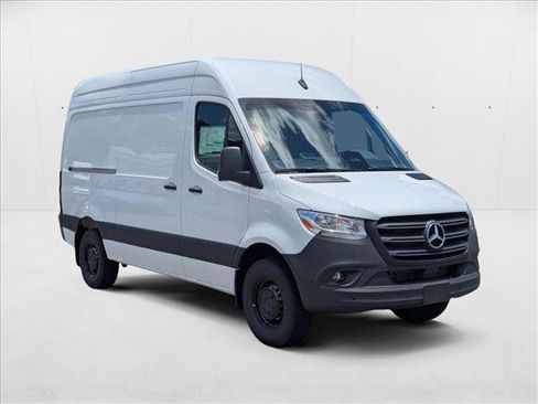 New 2025 Mercedes-Benz Sprinter 2500 image 6