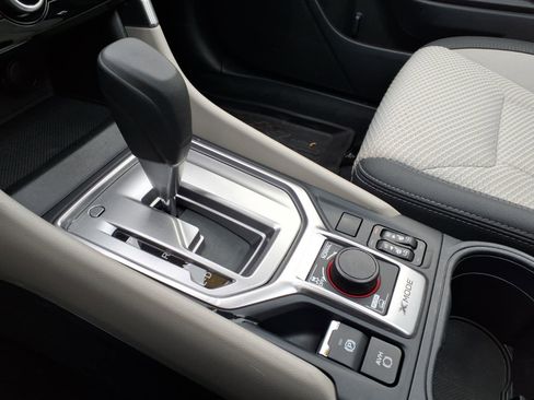 Used 2023 Subaru Forester Premium image 24