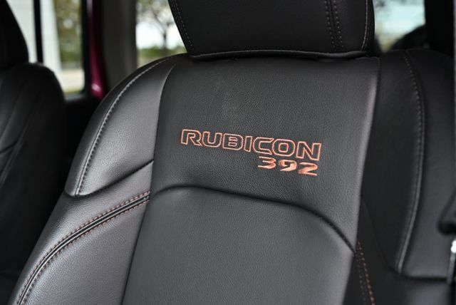 Used 2022 Jeep Wrangler Unlimited Rubicon w/ Xtreme Recon 35" Tire Package AWD/4WD image 27
