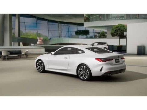 New 2026 BMW 430i Coupe image 2