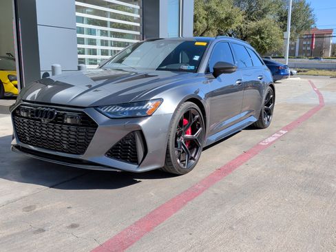 Used 2024 Audi RS 6 performance image 5