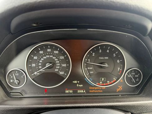 Used 2018 BMW 320i xDrive Sedan w/ Convenience Package AWD/4WD image 10