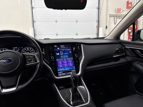 Certified 2022 Subaru Outback Limited image 16