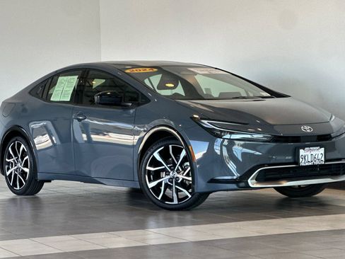 Certified 2024 Toyota Prius Prime FWD image 2