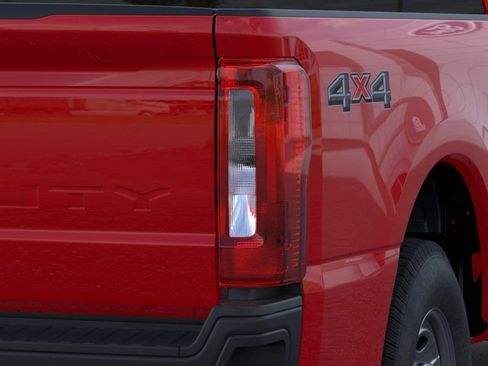 New 2026 Ford F250 XL w/ Camper Package image 21