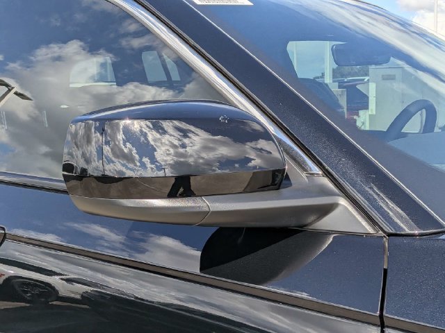 New 2027 Jeep Grand Cherokee Laredo RWD image 11
