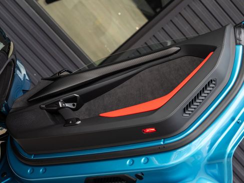 Used 2026 Lamborghini Revuelto AWD/4WD image 51