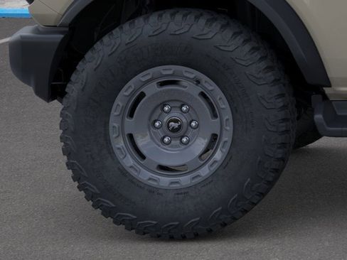 New 2025 Ford Bronco Outer Banks w/ Sasquatch Package image 21