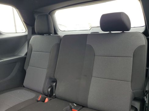 Used 2022 Chevrolet Traverse LT w/ LPO, Cargo Package image 8