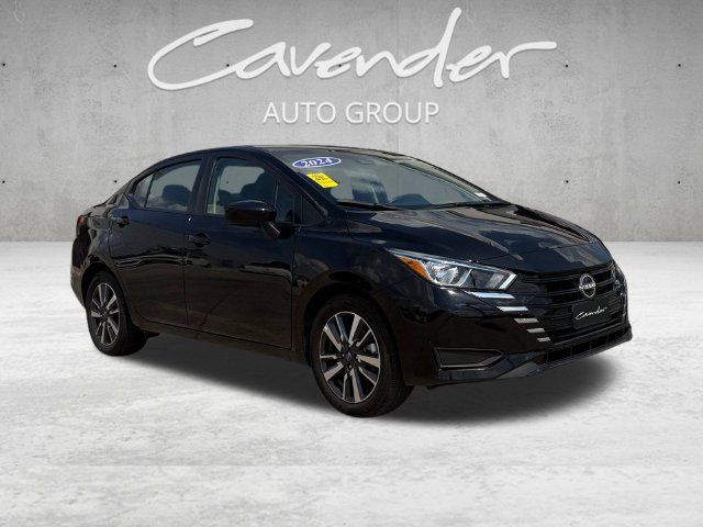 Used 2024 Nissan Versa SV FWD image 2