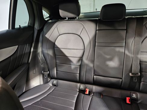 Used 2021 Mercedes-Benz GLC 300 4MATIC Coupe image 12