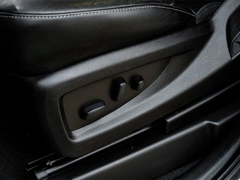 Used 2019 Chevrolet Tahoe LT image 31