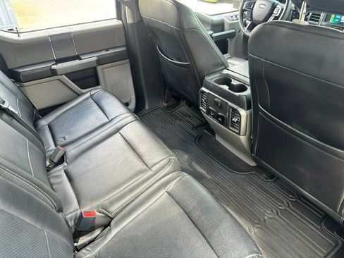 Used 2020 Ford F250 XLT w/ XLT Premium Package AWD/4WD image 19