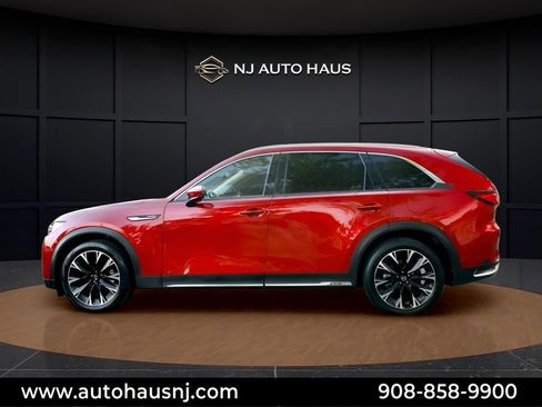 Used 2024 MAZDA CX-90 Plug-In Hybrid w/ Premium Pkg AWD/4WD image 7
