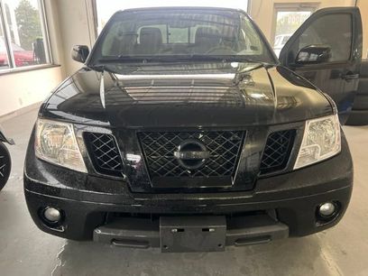 Used 2020 Nissan Frontier SV w/ Midnight Edition Floor Mats