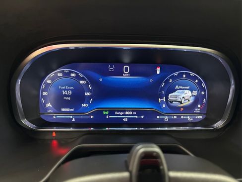 Used 2024 Chevrolet Tahoe High Country w/ Advanced Technology Package image 25