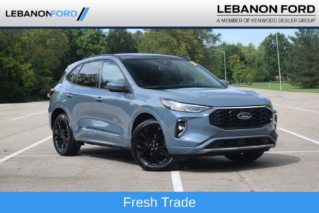 Used 2023 Ford Escape ST-Line Elite w/ Premium Technology Package AWD/4WD image 1