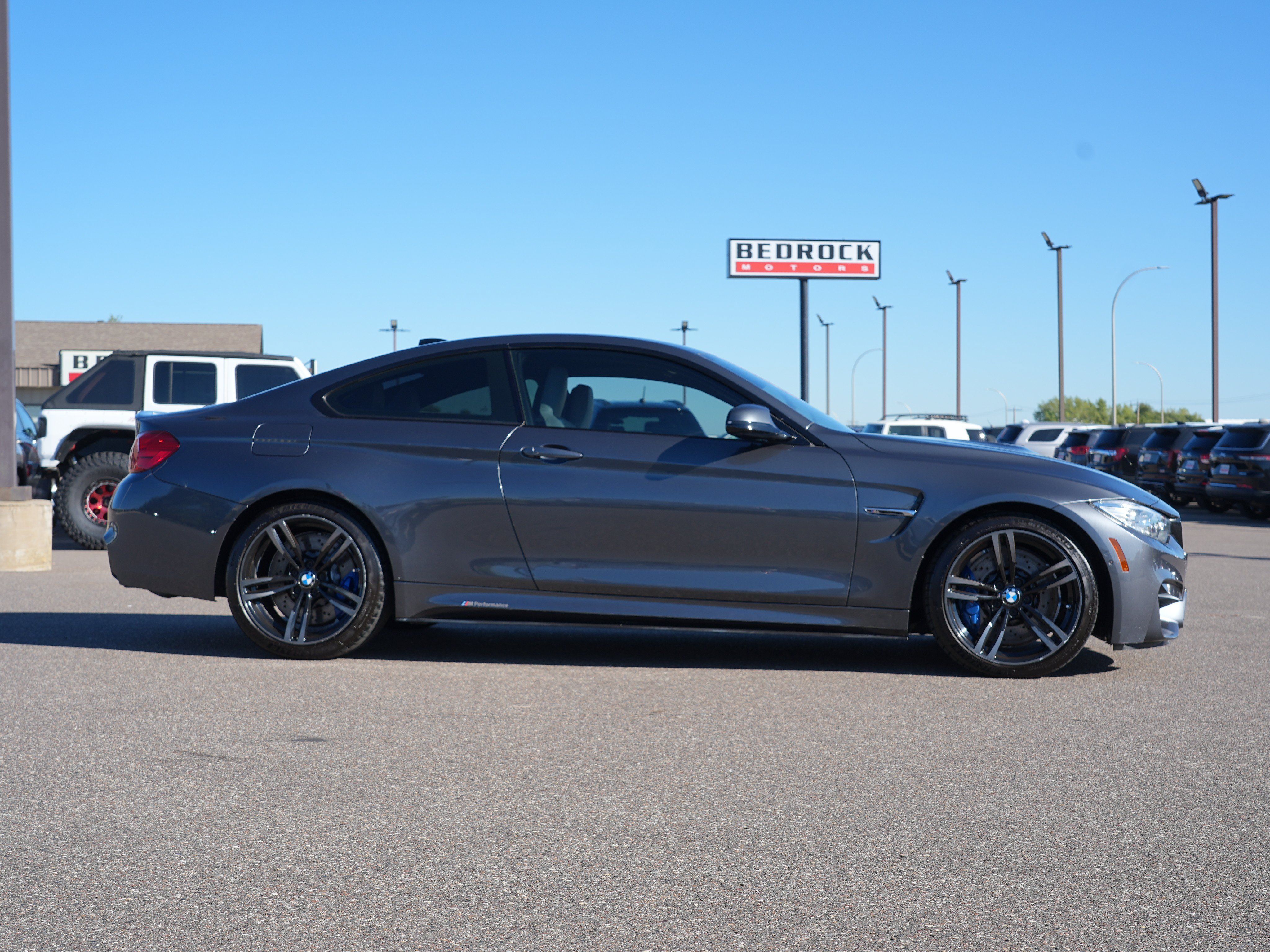 Used 2015 BMW M4 Coupe RWD image 2