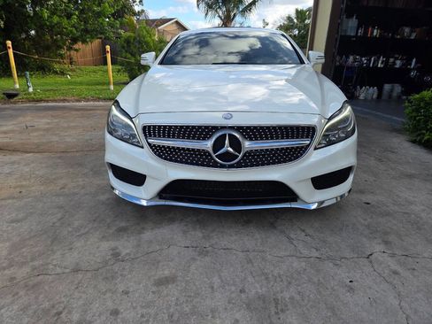 Used 2016 Mercedes-Benz CLS 550 4MATIC image 2