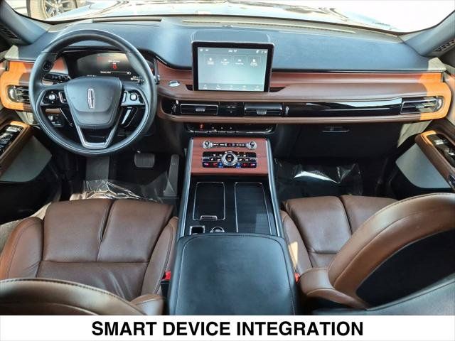 Certified 2022 Lincoln Aviator Grand Touring w/ Equipment Group 301A AWD/4WD image 23