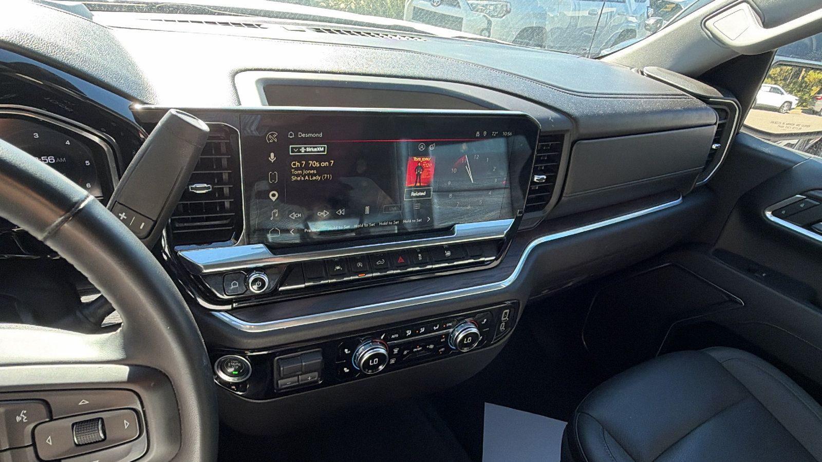 Used 2025 GMC Sierra 1500 SLT AWD/4WD image 30