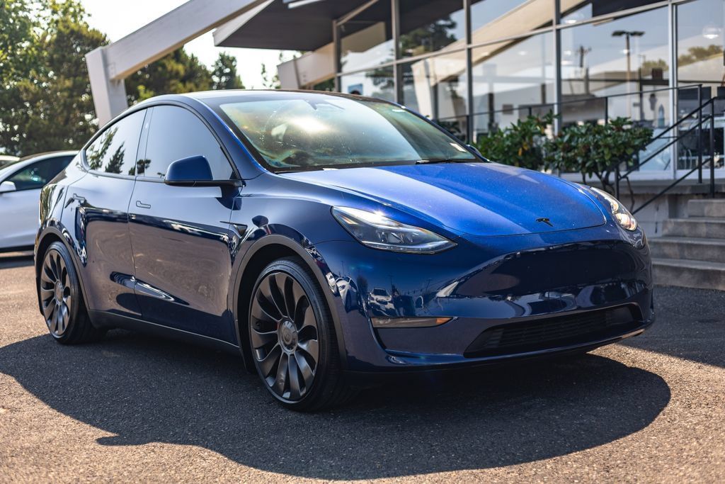 Used 2024 Tesla Model Y Performance AWD/4WD image 6