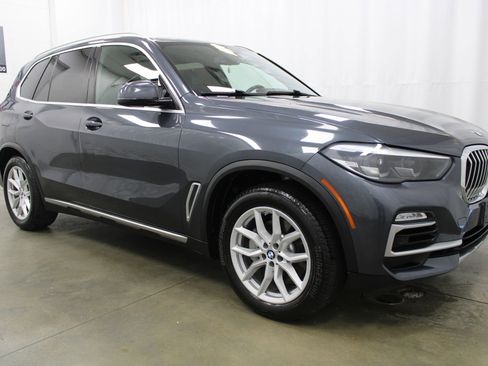 Used 2019 BMW X5 xDrive40i w/ Convenience Package AWD/4WD image 4