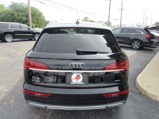Used 2021 Audi Q5 Prestige w/ Prestige Package AWD/4WD image 12
