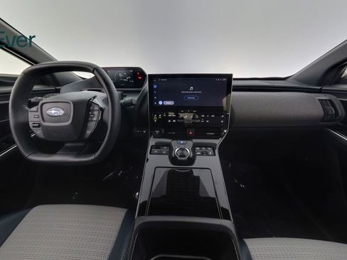 Used 2024 Subaru Solterra Touring image 26