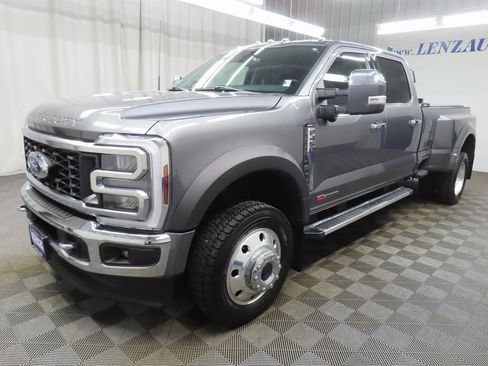 Used 2024 Ford F450 Lariat w/ Chrome Package image 6