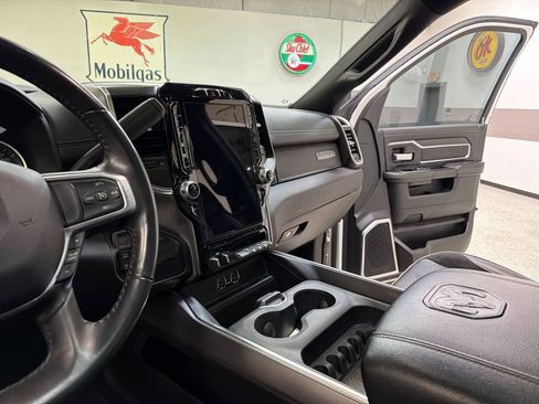 Used 2024 RAM 3500 Laramie w/ Night Edition AWD/4WD image 26