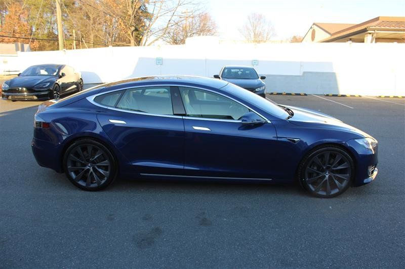 Used 2021 Tesla Model S Long Range Plus AWD/4WD image 9