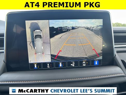 Used 2023 GMC Yukon XL AT4 w/ AT4 Premium Package image 10