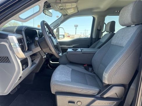 Used 2025 Ford F250 XLT w/ FX4 Off-Road Package AWD/4WD image 2