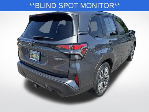 Certified 2025 Subaru Forester Touring AWD/4WD image 7