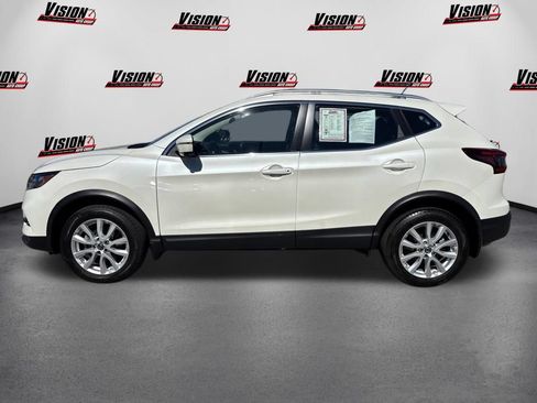 Used 2022 Nissan Rogue Sport SV w/ Technology Package AWD/4WD image 9