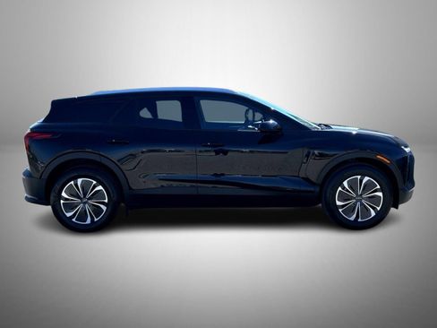 New 2026 Chevrolet Blazer EV LT image 4