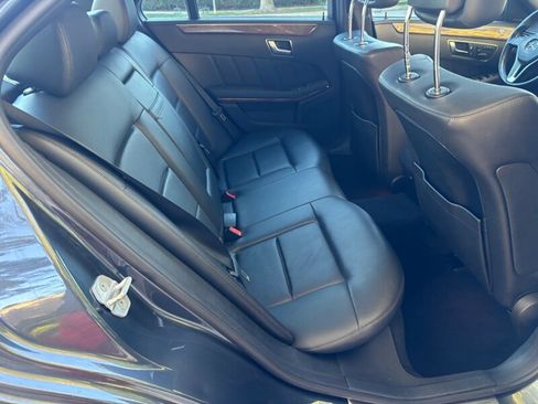 Used 2013 Mercedes-Benz E 350 Sedan image 14