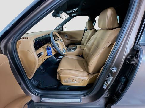 New 2026 Hyundai Palisade Calligraphy FWD image 16