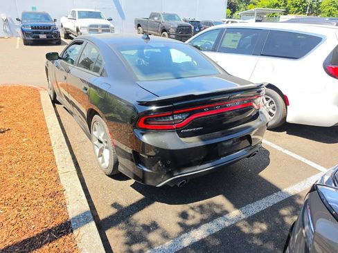 Used 2023 Dodge Charger GT RWD image 3