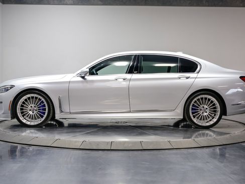Used 2020 BMW ALPINA B7 xDrive w/ Luxury Rear Seating Package image 14