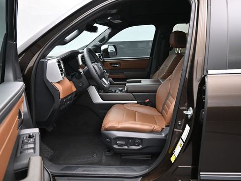 Used 2025 Toyota Tundra 1794 Edition AWD/4WD image 9