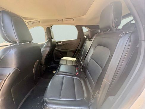 Used 2020 Ford Escape Titanium AWD/4WD image 8