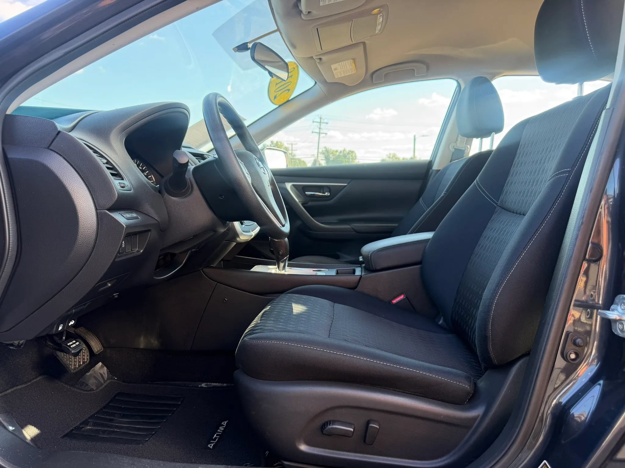 Used 2018 Nissan Altima 2.5 S w/ S Convenience Package FWD image 12