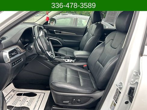 Used 2020 Kia Telluride EX FWD image 9