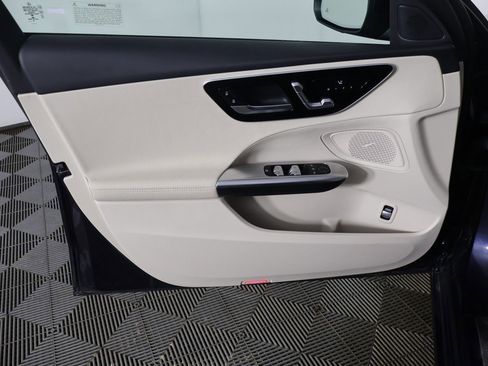 Used 2023 Mercedes-Benz C 300 4MATIC Sedan image 23
